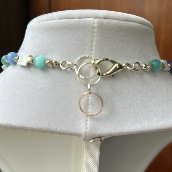 Unique Beaded & Glass Necklace - Picture 4 of 9